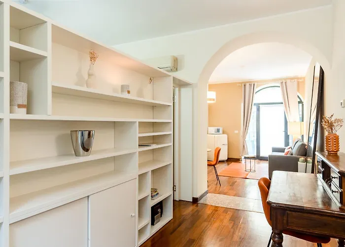 Apartamento Exclusive Loft With Private Garden In Center At Navigli - 10min To Duomo *