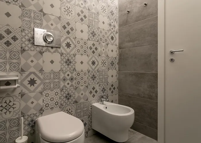 Joivy Cosy Studios, Easy Access To The Centre Of