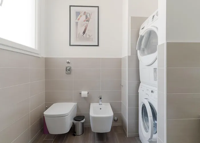 Guesthost - Gorla Modern Milaan