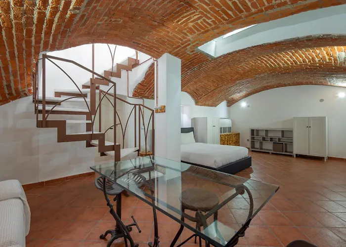 I-host - Nino Bixio 29