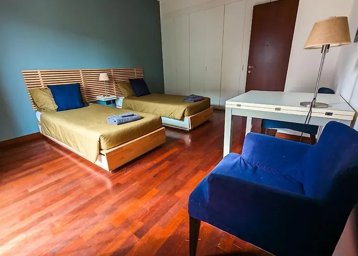 Large With Terrace Apartment *