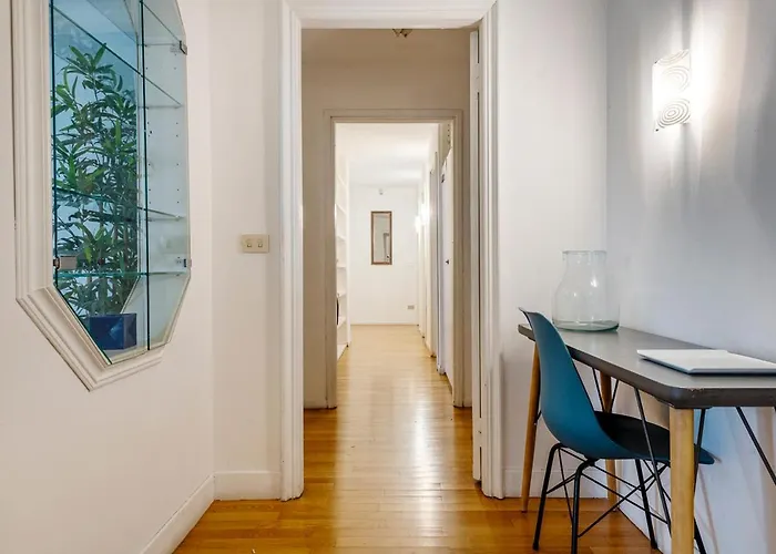 Lägenhet Exclusive 4 Bedrooms In Brera