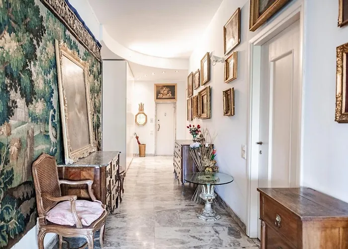 800 M Duomo - Vintage E Spazioso Apartment