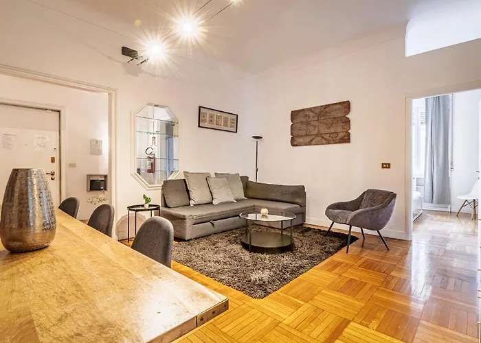 Lägenhet Exclusive 4 Bedrooms In Brera Milano