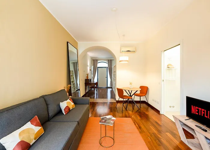 Apartamento Exclusive Loft With Private Garden In Center At Navigli - 10min To Duomo *