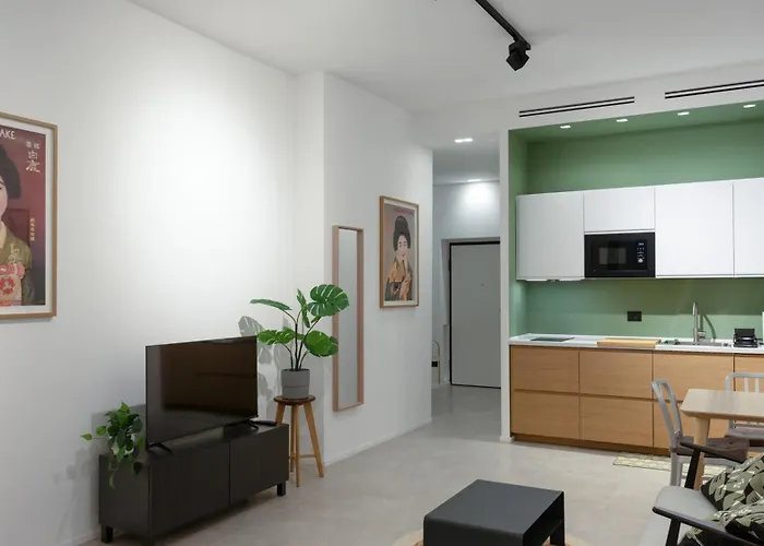 아파트 Italianway Comfort - Rosmini 7 *