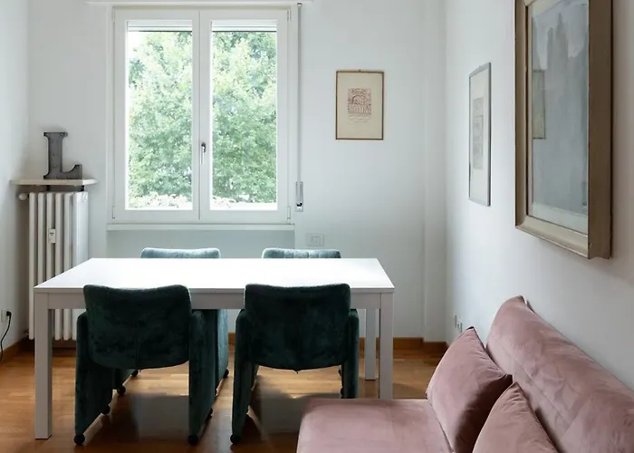 Cozy Two Bedrooms Fiera - Mirable Pm * Милан
