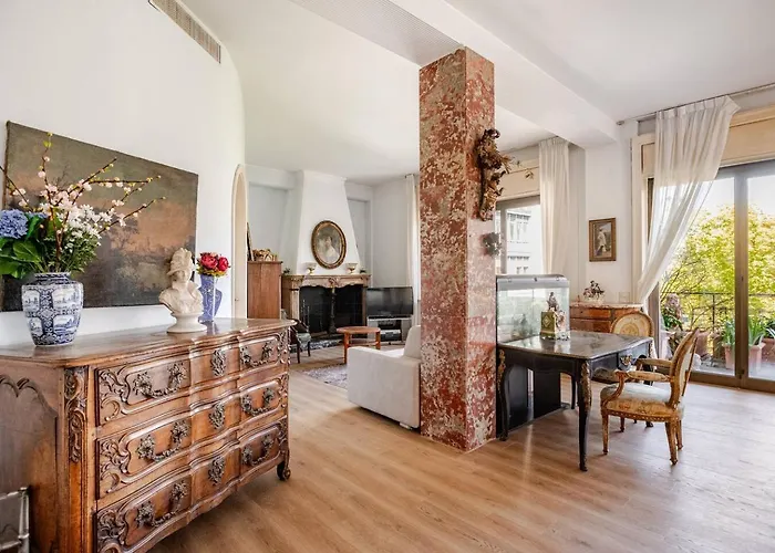 800 M Duomo - Vintage E Spazioso Apartment Milan