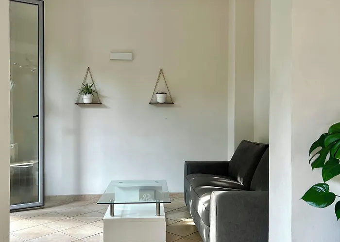 Отель Sara Милан