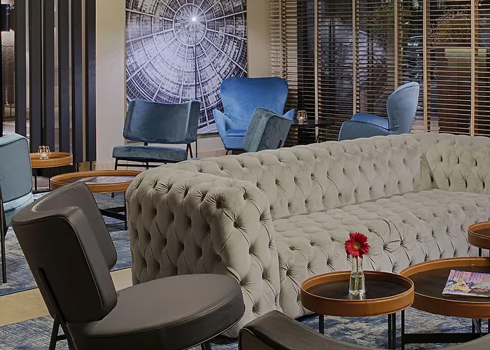 Ξενοδοχείο Radisson Blu 4*