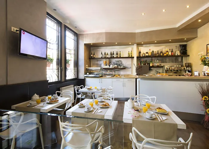 Delizia Hotel 2*