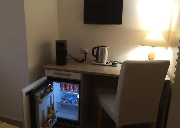 享受米兰酒店 招待所 米兰