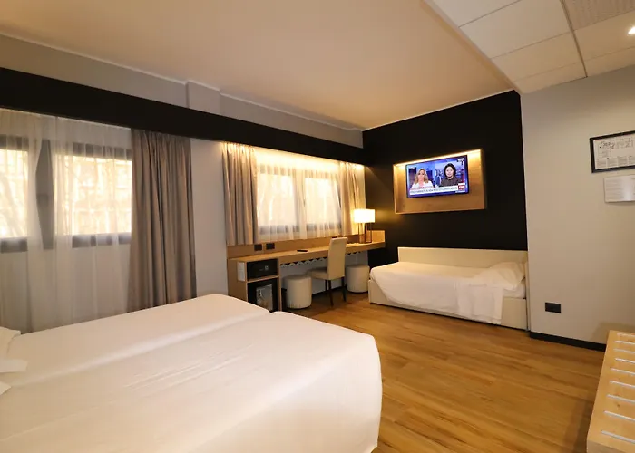 Domenichino Hotel 3*