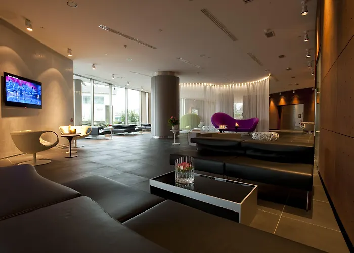 Western The Hub Milán