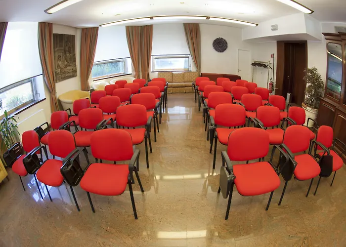 酒店 布里斯托酒店 4*