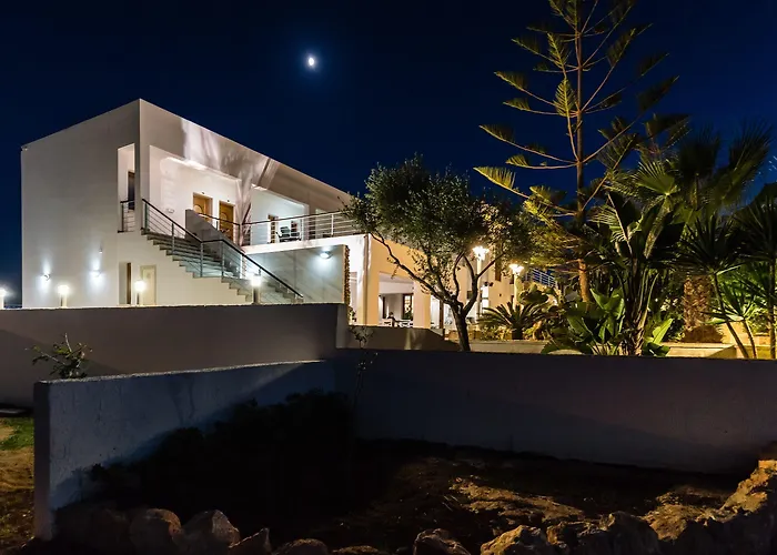 Luxury Locations In The Center Of Milan 3*