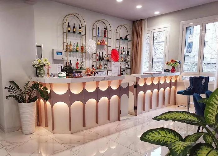 Hotell Csi Group - Station