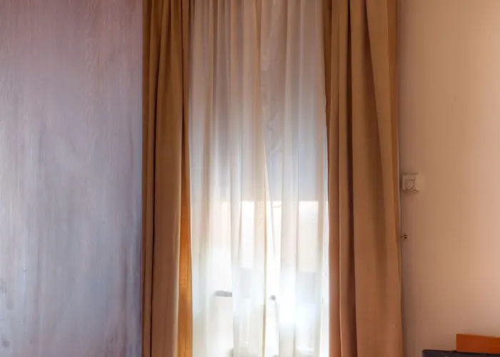 Ares Hotel