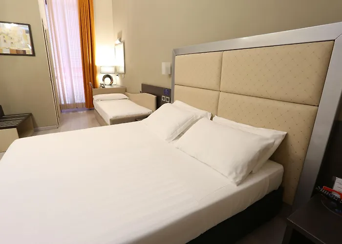Piacenza Hotel 3*