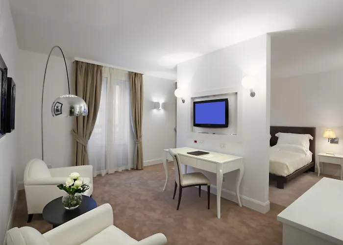 Hotel Maison | Esperienze 4*