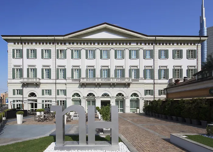 호텔 Avani Palazzo Moscova