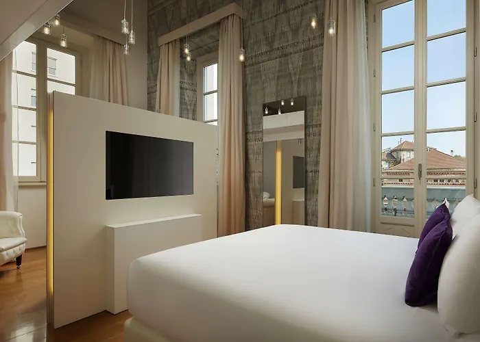 호텔 Avani Palazzo Moscova
