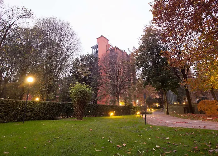 Ih Argonne Park Aparthotel 3*