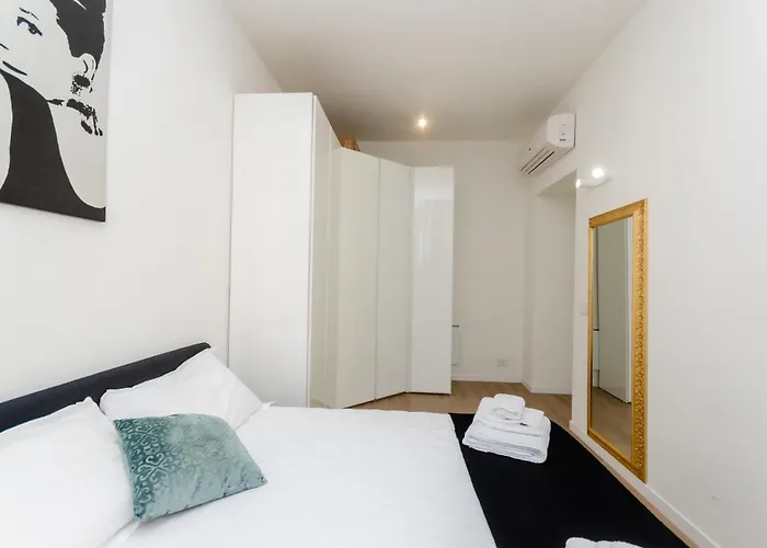 Vivimihome Modern Flat Bosco Verticale Appartement Milaan