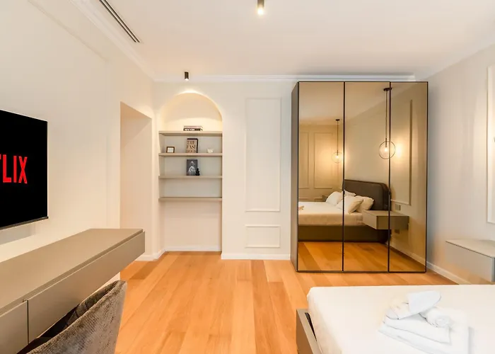 Luxury37 - Porta Venezia ミラノ