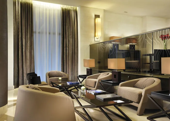 アップタウン　パレス