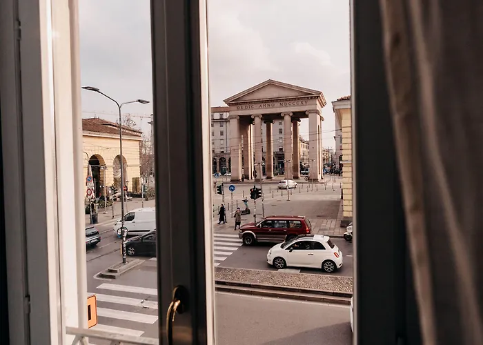 Aethos Hotel Milan 5*