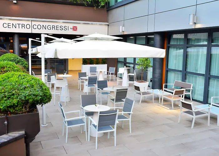 Отель Hilton Garden North