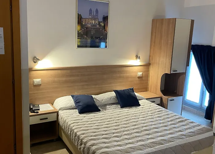 Montecarlo 3* Milan