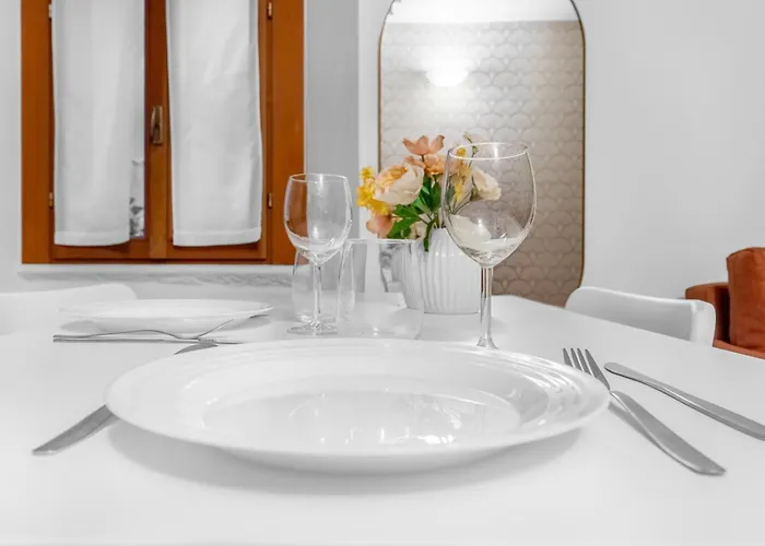 Newly Renovated Homely Flat St Lorenzo Apartament *