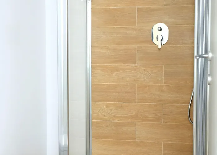 Nocleg ze śniadaniem I 10 Mondi 4*