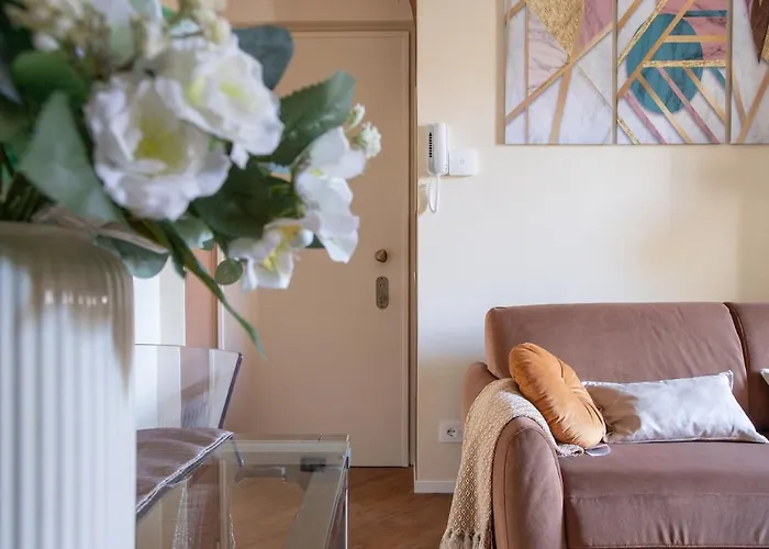 Elegant Near The Subway, Fast Wi-fi And Ac * Mailand