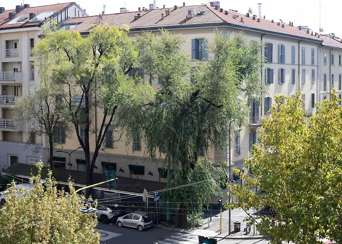 Apartment Elegant Near The Subway, Fast Wi-fi And Ac Mailand