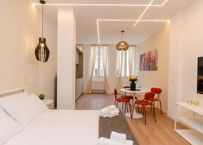 Vivimihome - Le Gemme Di Desenzano