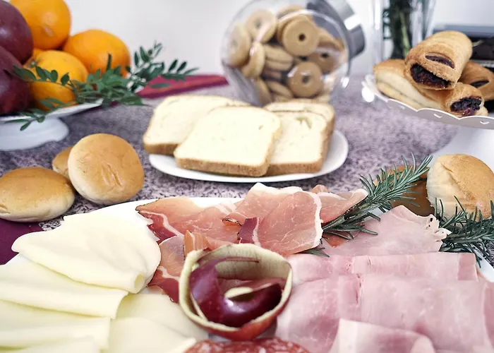 Mi. Style Nocleg ze śniadaniem 3*