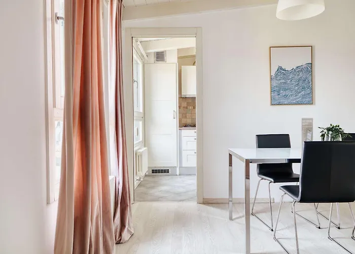 Lägenhet Bright Flat In The Heart Of Porta Venezia Milano