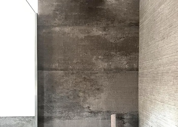 Urban Oasis - Two-room Apartment! 밀라노