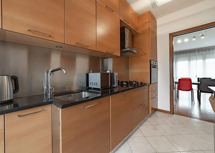 10 Minutes From Bocconi, Elegance And Comfort Apartmán