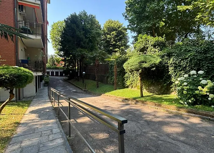 דירה Sansiro75 Large 3bdr With Private Garage Near To Fiera And Stadium *