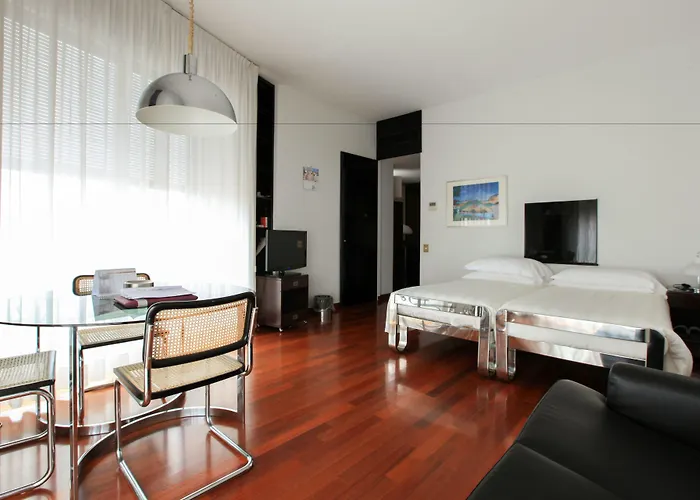 Vip's Hotel Mediolan