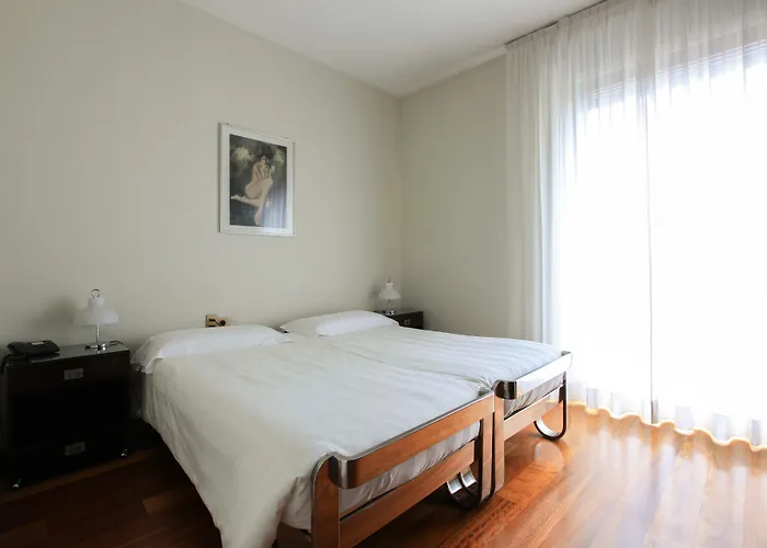 Vip's Hotel *