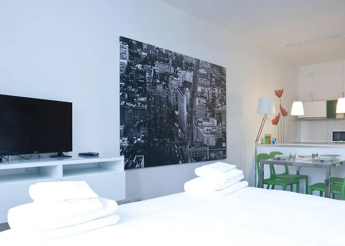 Apartment Italianway Easy - Naviglio Pavese 20 *