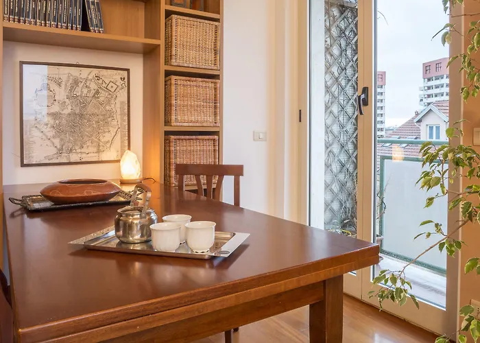 Joivy Warm Family Flat For 4 With Terrace In Milan