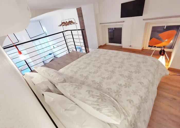 شقة Likehome - Via Scaldasole Loft