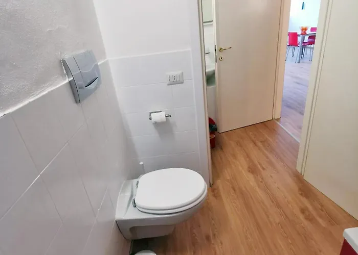Likehome - Via Scaldasole Loft شقة ميلان