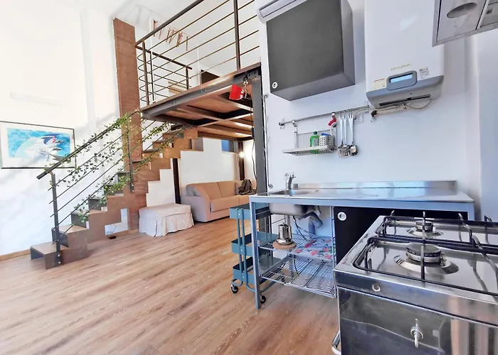 Likehome - Via Scaldasole Loft شقة *